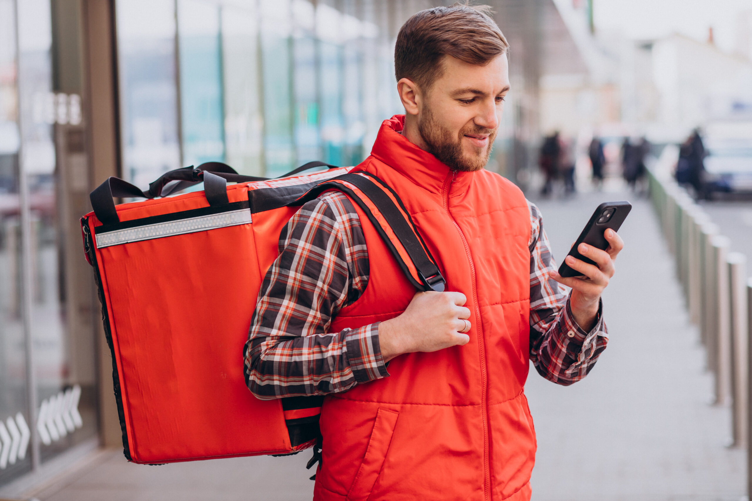 Justiça proíbe iFood de exigir valor mínimo para pedidos na plataforma
